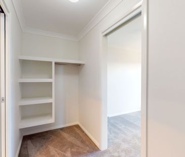 Brand New Home in Southlakes - Photo 3