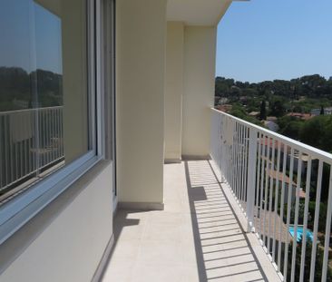 T2, 57m²+Parking Nîmes, Rue des Bananiers, 625€ H.C - Photo 3