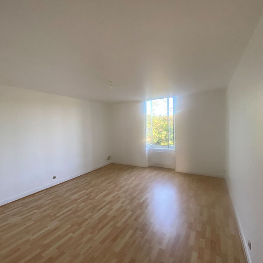 Location Appartement 2 pièces 48m² - Photo 1