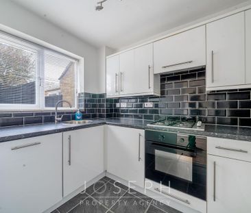 2 bedroom terraced house to rent - Photo 4