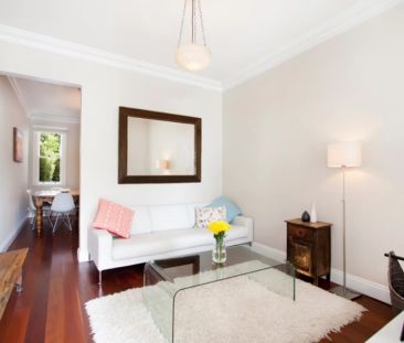 Style and Tranquility with Period Charm - Photo 6