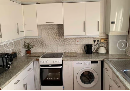 1 bedroom in a house share to rent - Photo 5