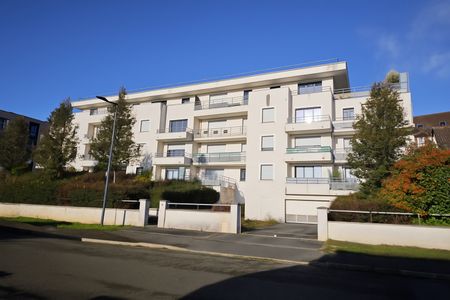 Location Appartement 3 pièces 70m² EPERNON 28230 - Photo 4
