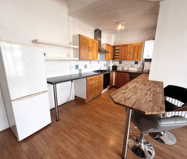 Earle Road, Bournemouth - Photo 2