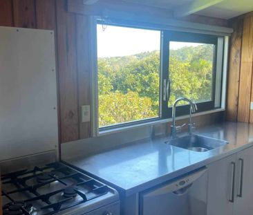 3 Bedroom Rural Property - Photo 3