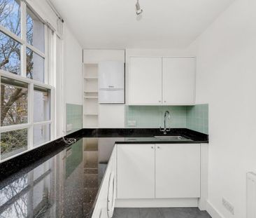 Studio to rent - Photo 2