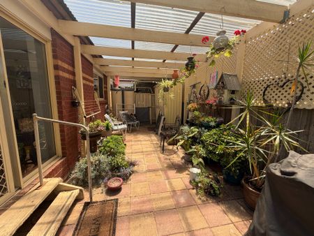 3 Bedroom Home in Chirnside Village - Photo 5