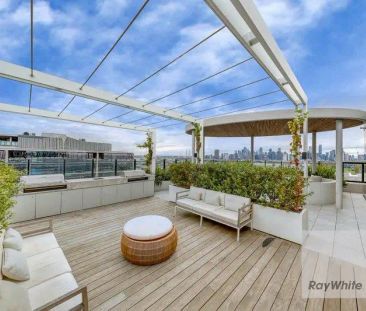 “Breathtaking Bay Views in the Heart of Port Melbourne” - Photo 6