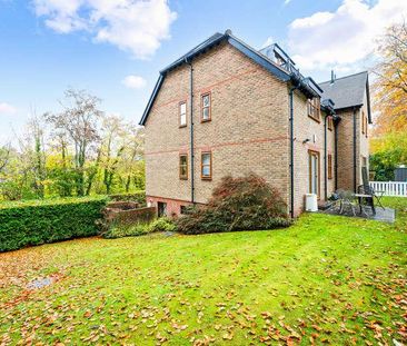 Tepestede Court, CR5 - Photo 5