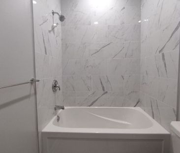 For Lease - 250 Sixth Street Unit# 4, Toronto, Ontario - Photo 6