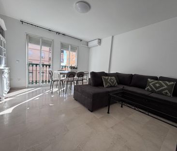 Piso de alquiler en Plaza Plaza Narciso Diaz de Escovar, 45, El Palo - Photo 1