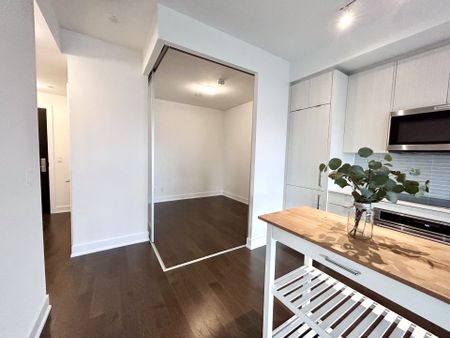 For Lease - 181 Bedford Road Unit# 1408, Toronto, Ontario - Photo 3