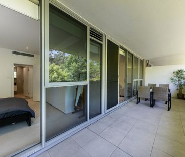 Modern North-Facing Apartment in the Heart of Forrest - Photo 6