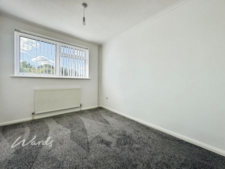 3 bedroom link detached house to rent - Photo 4