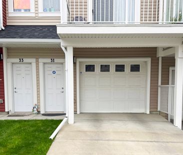 Spacious 3 Bedroom Townhome In Kintalla Of Redstone. - Photo 5