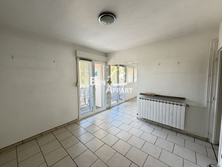 Location Appartement 4 pièces 69m² JOEUF 54240 - Photo 2