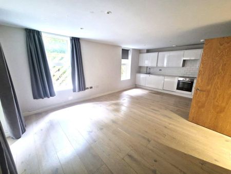 2 Bed Flat, St Cuthbert House, E14 - Photo 4