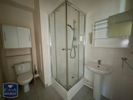 Location Appartement 1 pièce 28m² TOURS 37000 - Photo 3