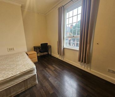 7 bedroom house to rent - Photo 4