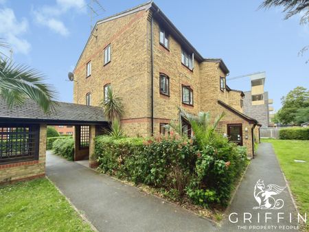 Wyvern House, Bridge Road, Grays, RM17 - Photo 3
