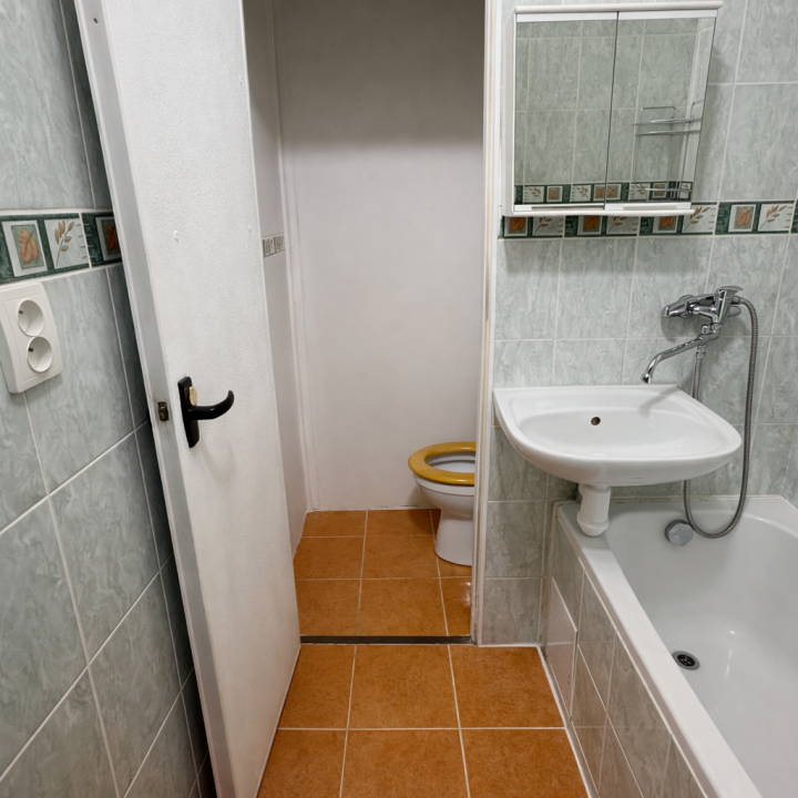 Pronájem bytu 1+kk a garsoniéry 27 m² - Photo 1