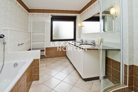 Pronájem domu 240 m² s pozemkem 550 m² - Fotografie 5