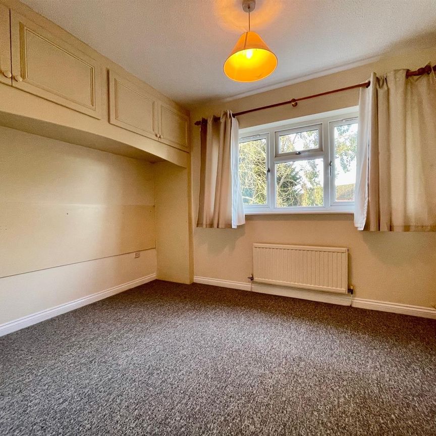 2 Bed House - Photo 1
