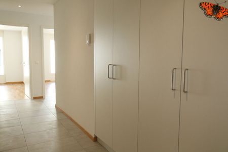 3 ½ ROOMS – South-East exposure – Ideal location! - Photo 5