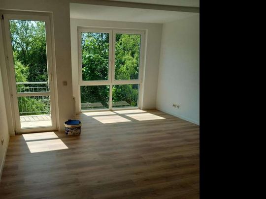 Wohnen im Grünen - effizient geschnittene 2-Zimmer-Wohnung Am Spring - Photo 1