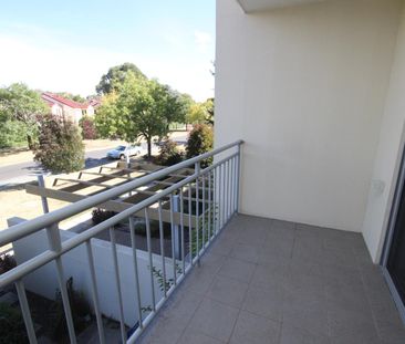 12/12 Towns Crescent, Turner ACT 2612 - Apartment For Rent | Domain - Photo 4