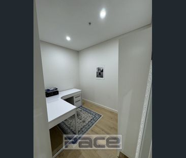 Top Floor Furnished Three Bedroom Luxury Apartment For Lease!! - Photo 1