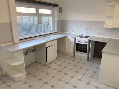 Mervyn Road - Photo 2