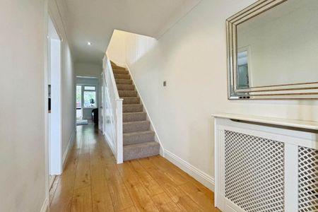 3 bedroom semi-detached house to rent - Photo 4