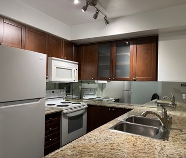For Lease - 761 Bay Street Unit# 2011, Toronto, Ontario - Photo 5