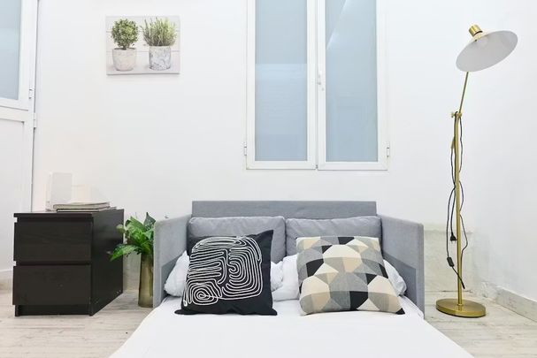 Calle de Menorca, Madrid, Community of Madrid 28009 - Photo 1