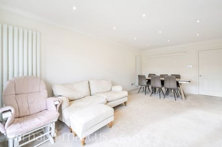 Fleetwood Close, Croydon - Photo 3