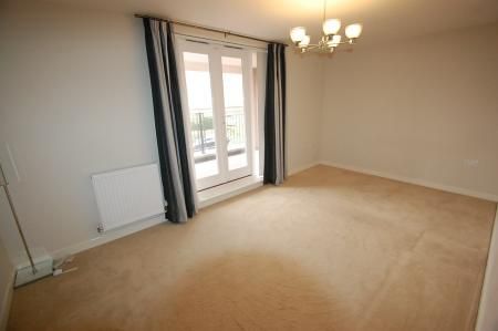 Grants Yard, Burton upon Trent, DE14 - Photo 4