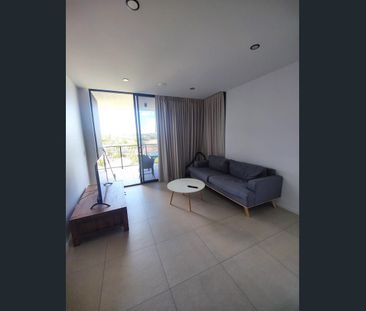 Share Accommodation - One Room for Rent-- Furnished, convenient and... - Photo 1