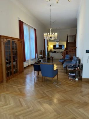 Repräsentative, stilvolle 2-Zimmer-Maisonette-Wohnung in TOP-Lage Musikerviertel! - Photo 1