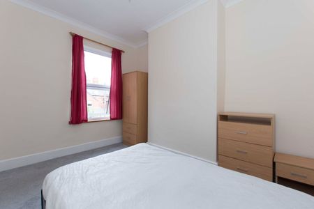 Room in Shared House – Grenfell Road, Hereford - Photo 3