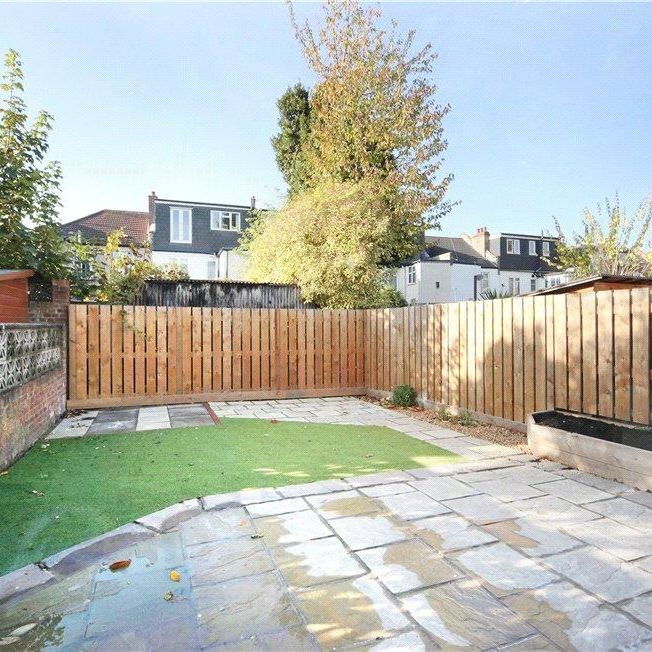 5 bedroom semi-detached house to rent - Photo 1