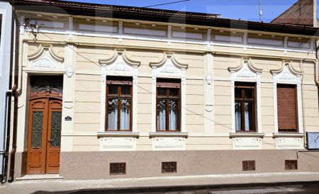 Casă de închiriat – zonă centrală,complet echipată - Fotografie 5