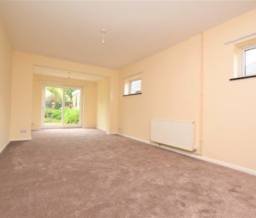 Ambrose Avenue, Colchester, Essex, CO3 4LL - Photo 1