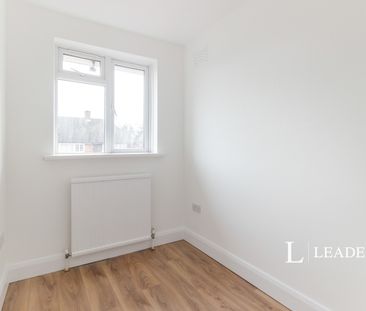 3 bedroom house to rent Sherborne Road, Sutton, SM3 - Photo 4