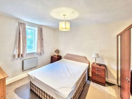 Deneside Court, Jesmond, Newcastle upon Tyne, Tyne and Wear, NE2 1JW - Photo 4