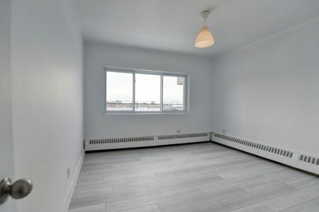 809 Bloomfield Avenue - Photo 4