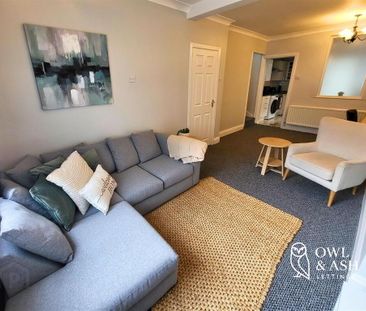 50 Sloan Street, Lisburn, BT27 5AG - Photo 3