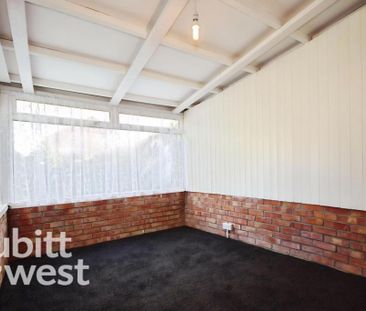 3 bedroom semi-detached house to rent - Photo 3