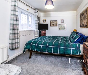 2 bedroom semi-detached house to rent - Photo 6