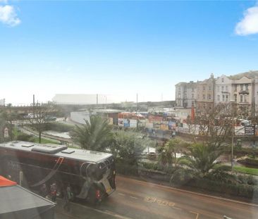 2 bedroom flat to rent - Photo 6